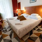Hotel Helios