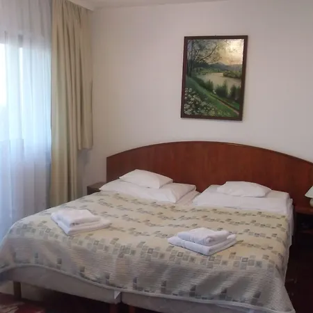 Helios 3* 布达佩斯