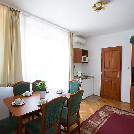 Helios 3* Budapest