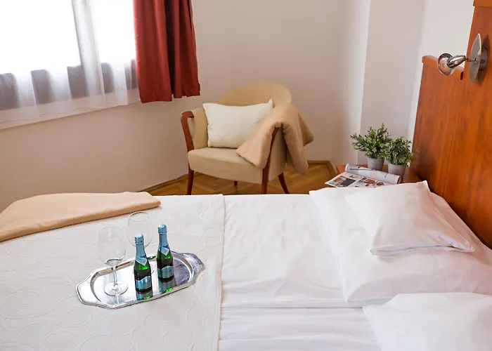 Ξενοδοχείο Helios 3*