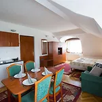 Helios Hotel