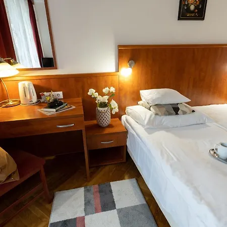 Helios Hotel