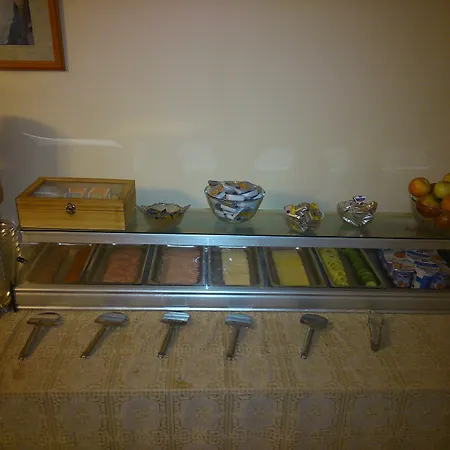 Helios Hotel 3*